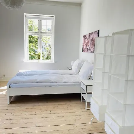 Apartment Aday - Mansion - 1 Bedroom With Big Terrace